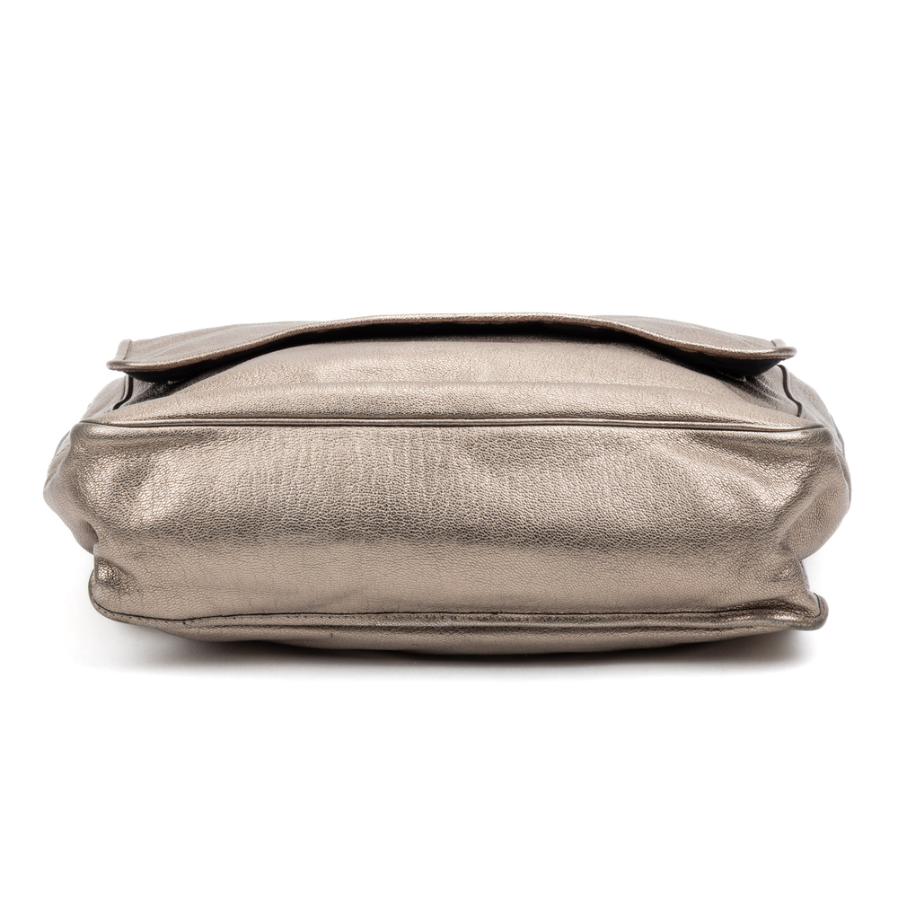 Loewe Large Flap Shoulder Bag - Picture 6 of 12